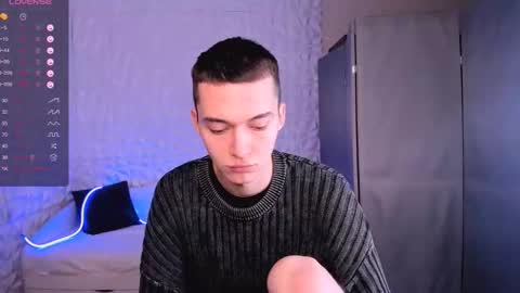 santiago__perez online show from November 2025 10:06:01 AM