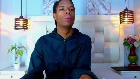 Snapshot of santiago_ortiz chatting on March 2026 12:55:01 PM Santiiiiii online show from March 2026 12:55:01 PM