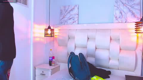 Snapshot of santiago_ortiz chatting on April 2026 08:39:02 PM Santiiiiii online show from April 2026 08:39:02 PM