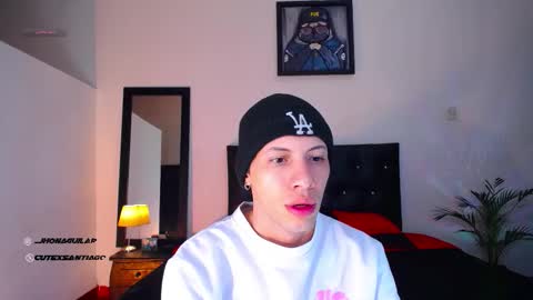 SANTAGO online show from October 2025 04:40:02 AM