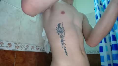 SANTAGO online show from November 2025 09:52:01 AM