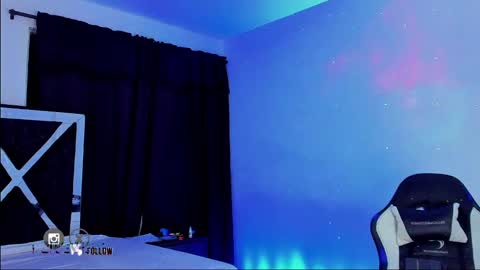 Santi Reyes online show from February 2025 05:48:01 AM