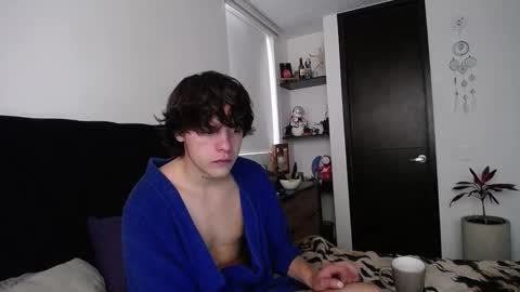 Santii online show from March 2025 07:14:01 PM