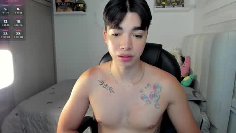 Mr. Santiago online show from November 2025 01:36:02 PM