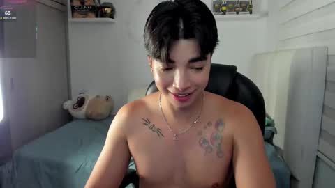 Mr. Santiago online show from January 2026 01:49:02 PM