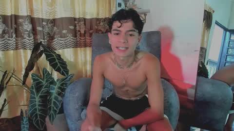 santy online show from November 2025 10:09:01 PM