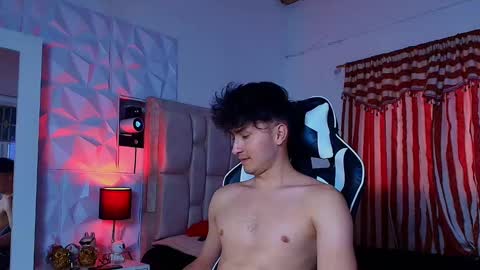 Santyago online show from February 2025 07:56:01 PM