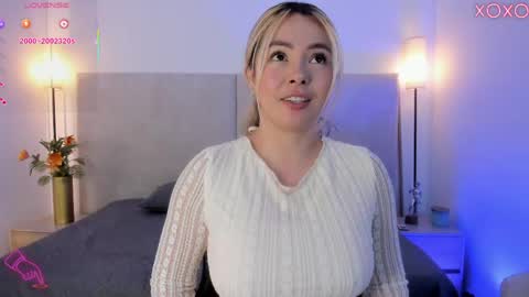 Saori  online show from April 2026 11:58:01 AM