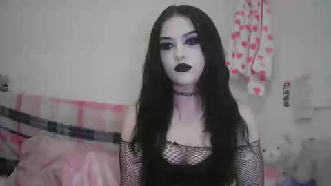 Sapphire online show from November 2025 11:04:02 PM