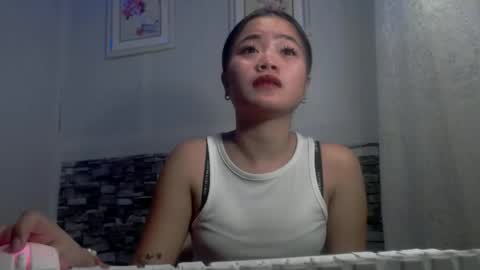 sapphire_amora online show from October 2025 01:11:01 PM