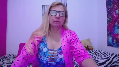 sara online show from January 2025 12:05:02 PM