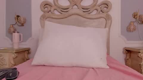 Sara online show from September 2025 03:41:02 AM