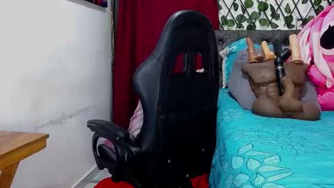 Sara Greyx online show from February 2025 05:20:02 PM