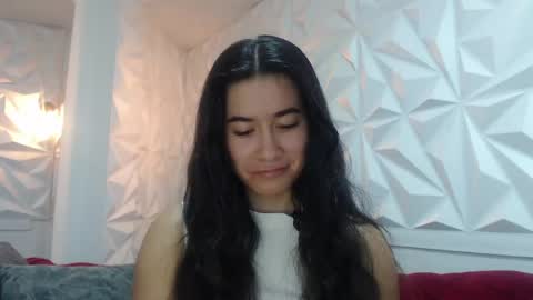 Sara online show from May 2026 12:35:01 PM