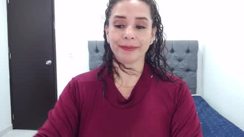 Sara hot46 online show from December 2024 12:58:02 PM