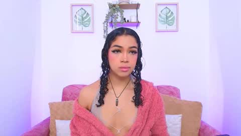 Sara Jhonson  online show from February 2025 10:28:02 PM