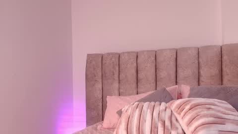 sara_lopee1 online show from November 2025 11:55:02 AM