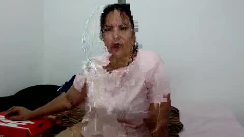 Snapshot of sara_love43 chatting on January 2025 10:58:02 PM Sara love online show from January 2025 10:58:02 PM