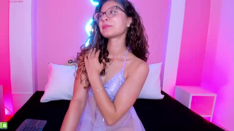 Sara  online show from February 2025 07:51:01 PM