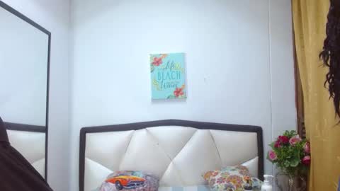 S A R A online show from October 2025 11:40:01 AM