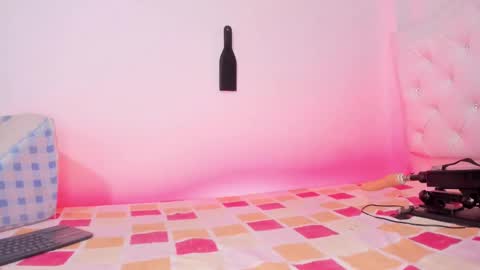 Snapshot of sara_martin_ chatting on February 2025 08:14:02 PM sara online show from February 2025 08:14:02 PM