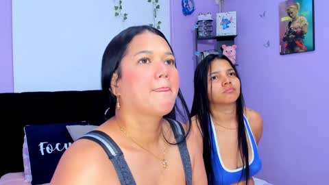 Snapshot of sara_mendez2_ chatting on January 2025 11:37:02 PM Sara Mendez online show from January 2025 11:37:02 PM