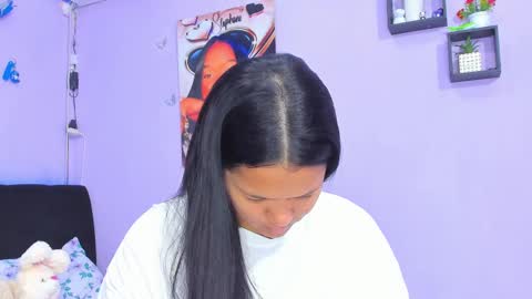 Snapshot of sara_mendez2_ chatting on February 2025 11:37:02 PM Sara Mendez online show from February 2025 11:37:02 PM