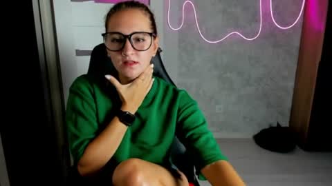 Sara online show from July 2026 05:23:02 PM