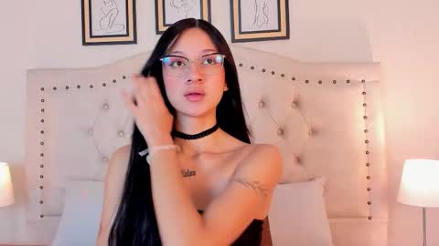 SARA SANTACRUZ online show from January 2026 12:29:02 PM