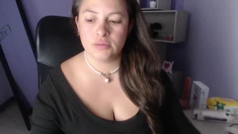 Snapshot of sara_thonson_ chatting on December 2024 09:30:02 AM sara_thonson_ online show from December 2024 09:30:02 AM