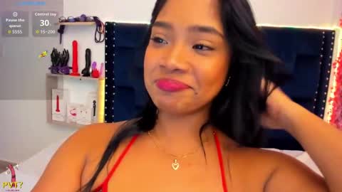 Snapshot of saraapril_1 chatting on September 2025 02:48:01 AM SARAHGIL online show from September 2025 02:48:01 AM