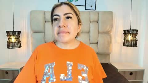 sarablonde_t online show from May 2026 07:30:01 PM
