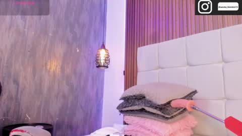   online show from November 2025 10:45:02 AM