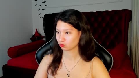 SaraDenars online show from November 2025 07:08:02 AM