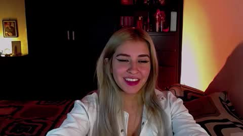 saradiazxxx online show from February 2026 07:09:02 AM