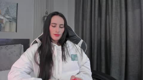 Snapshot of saragomez_1 chatting on May 2026 04:04:02 PM Sara Gomez online show from May 2026 04:04:02 PM