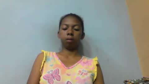 sarah146341 online show from April 2026 02:33:02 AM