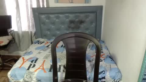 sarah online show from April 2026 04:25:01 PM