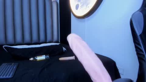 Sarah online show from January 2026 12:13:02 AM