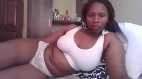 Snapshot of sarah_haggai chatting on January 2026 05:11:01 AM sarah_haggai online show from January 2026 05:11:01 AM