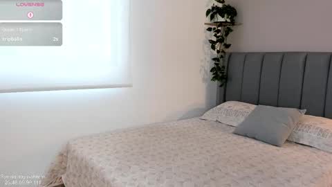 sarah_rayy online show from March 2025 07:25:01 PM