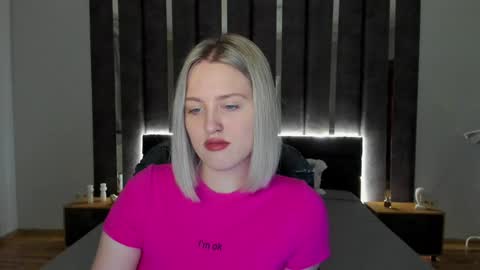 Sarah online show from January 2025 12:59:01 AM