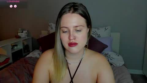 Sarah online show from October 2025 12:27:01 PM