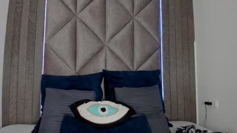 Snapshot of sarahevans__ chatting on January 2025 09:25:01 PM Sarah Evans online show from January 2025 09:25:01 PM