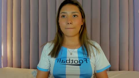 Snapshot of sarahevans__ chatting on March 2025 02:25:01 AM Sarah Evans online show from March 2025 02:25:01 AM