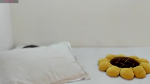 Snapshot of sarahgrant_ chatting on November 2025 02:35:01 AM sarahgrant_ online show from November 2025 02:35:01 AM