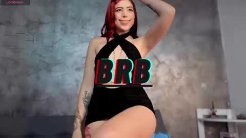 Snapshot of sarahgrant_ chatting on November 2025 04:01:01 AM sarahgrant_ online show from November 2025 04:01:01 AM