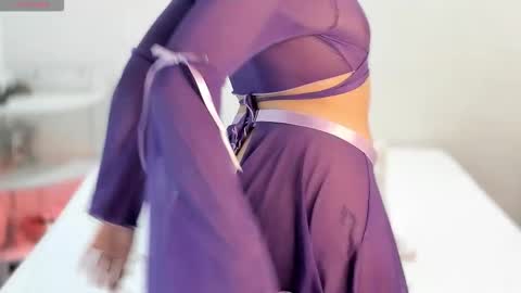 Snapshot of sarahgrant_ chatting on January 2026 02:06:02 AM sarahgrant_ online show from January 2026 02:06:02 AM