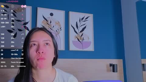 Sarah online show from October 2025 11:43:01 AM