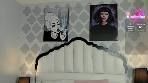 Sarah online show from October 2025 08:02:02 PM